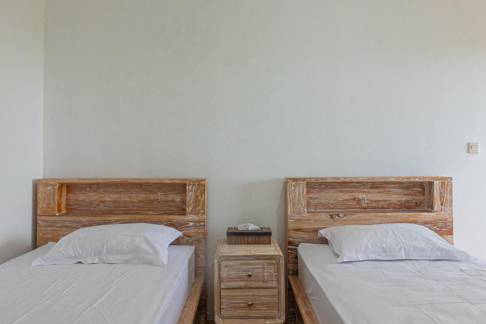 Santya Loka Lodge & Twin Waterfall Джатилувих Стая снимка